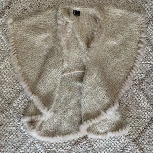 Fur vest